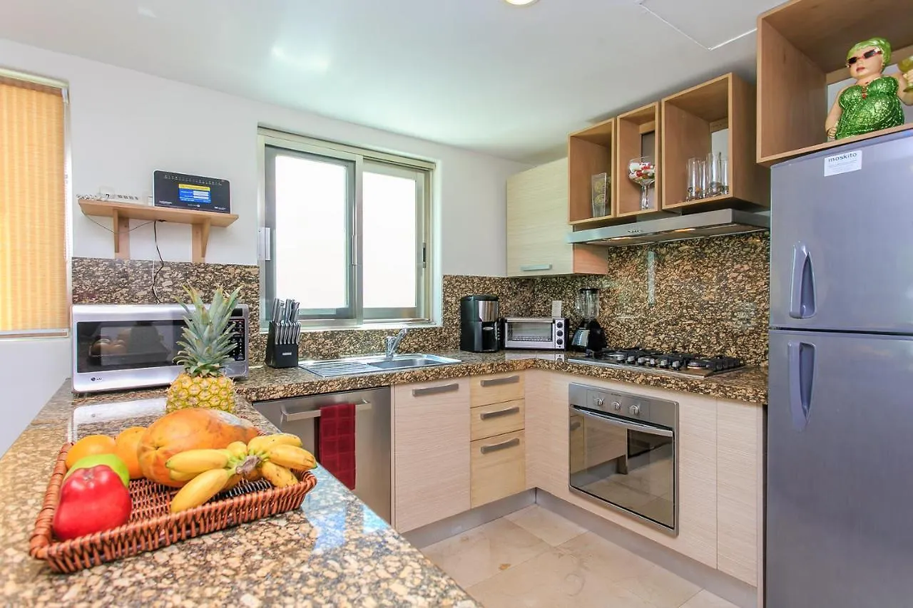 3-Level Condo With A Private Balcony & Rooftop Lounge Playa del Carmen 0*,