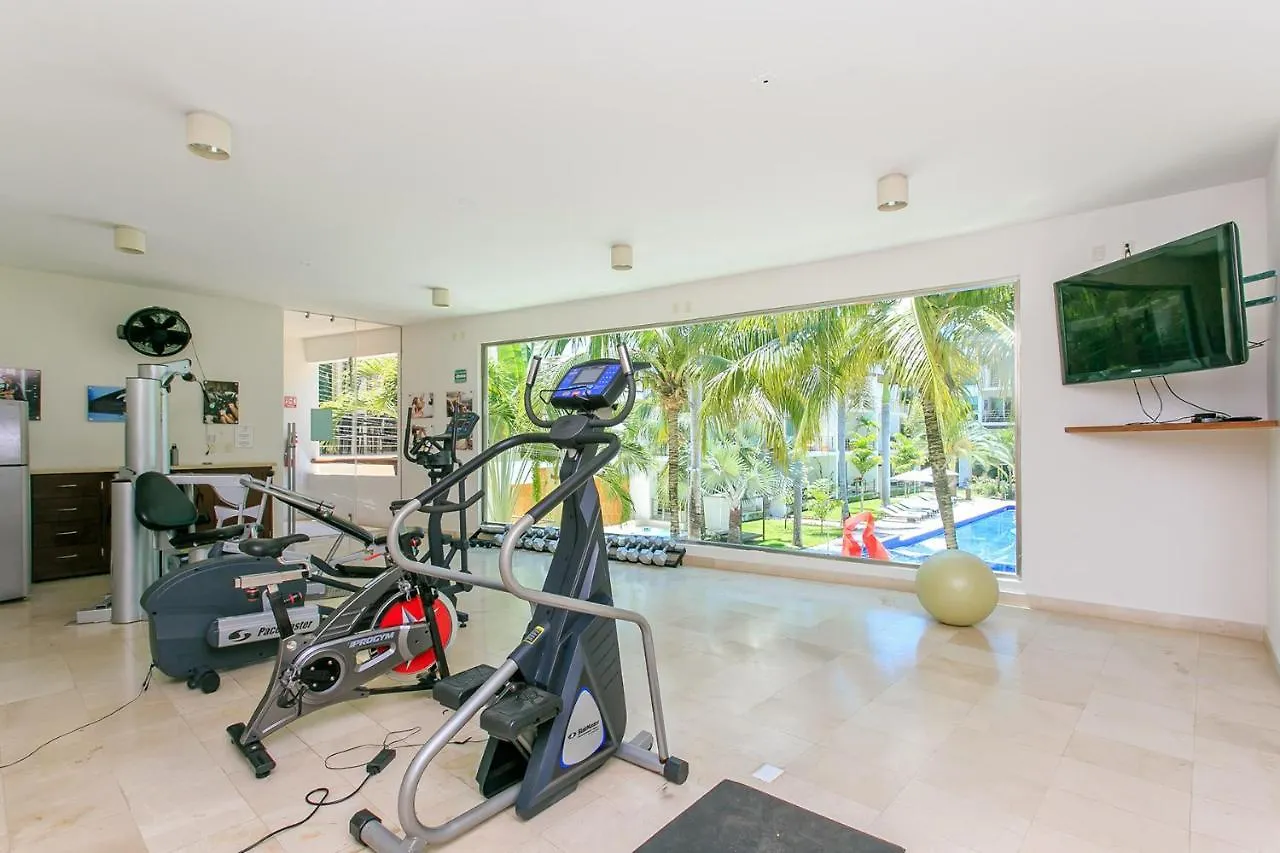 公寓 3-Level Condo With A Private Balcony & Rooftop Lounge 普拉亚卡门 墨西哥