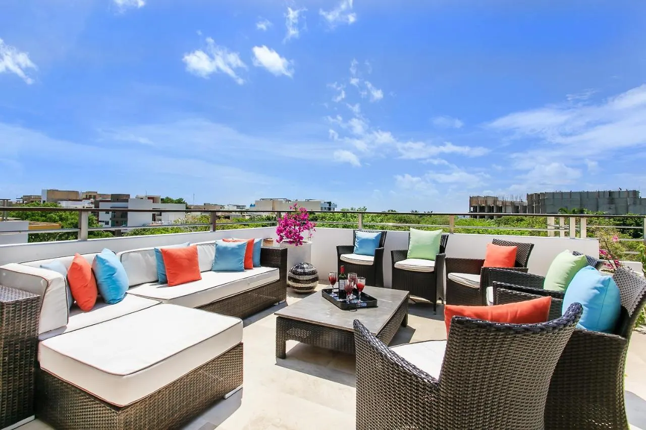 Apartment 3-Level Condo With A Private Balcony & Rooftop Lounge Playa del Carmen Mexico