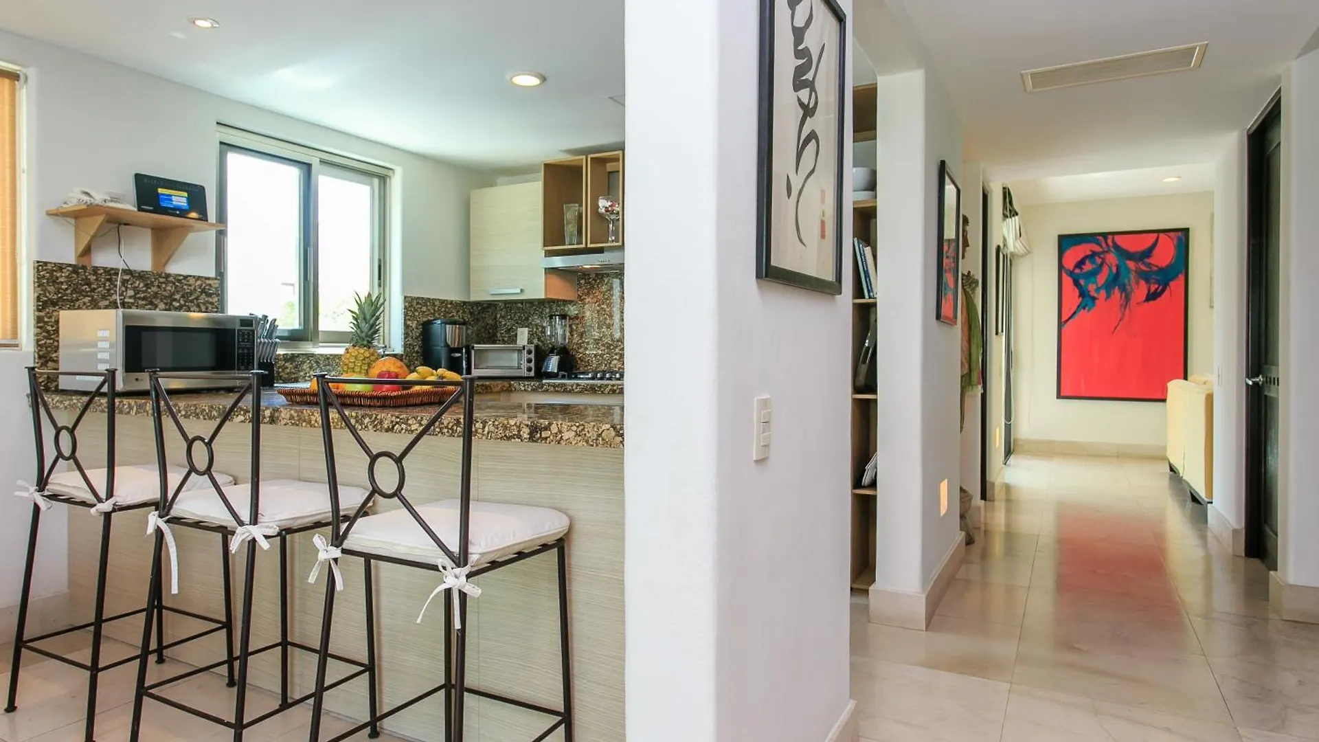 Apartment 3-Level Condo With A Private Balcony & Rooftop Lounge Playa del Carmen